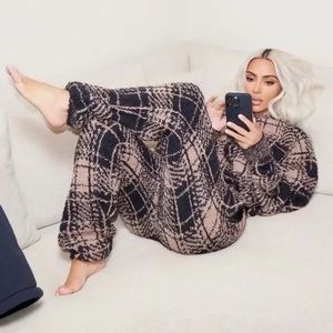SKIMS COZY KNIT UNISEX JOGGER PLAID XXS/XS